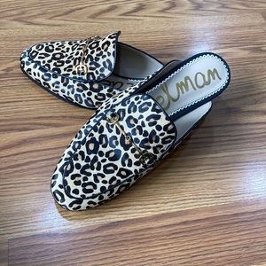 Sam Edelman cheetah print mules/slip on shoe